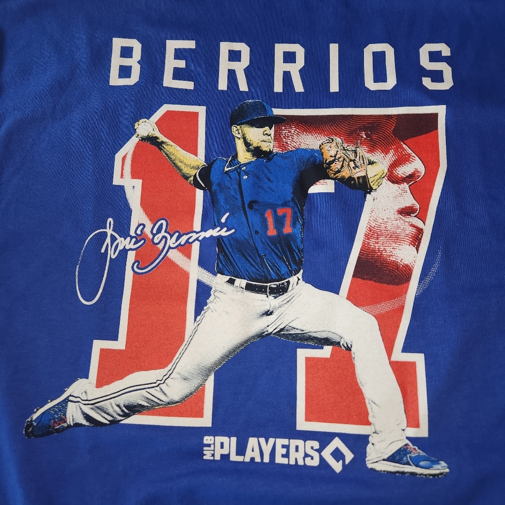Berrios MLB #17 Blue Short Sleeve T-shirt Size Medium Toronto Blue Jays